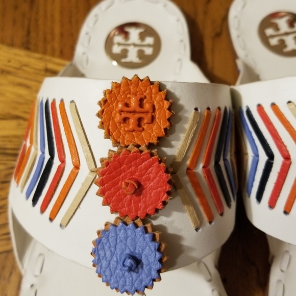 NEW Tory Burch Caylan toe ring sandal. 6.5 - Picture 8 of 11